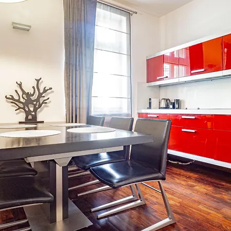 Apartment As Studio Rynek Ratusz *